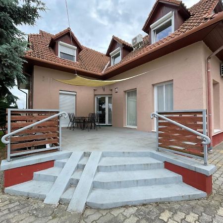 Sunshine Apartman Apartman Balatonboglár Kültér fotó